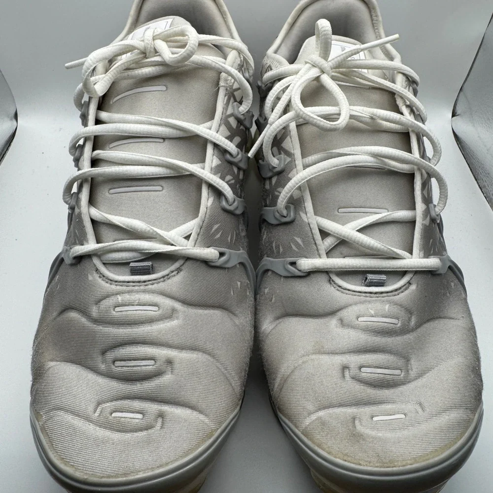 Nike Air VaporMax Plus Geometric Wolf Grey White 924453-106 Men's Size 13